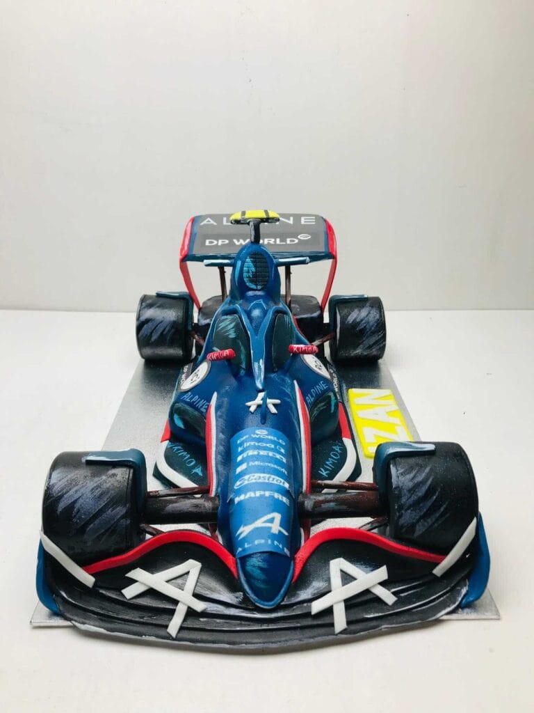 Tarta de videojuegos personalizada para hombre joven — PlayStation fondant Madrid