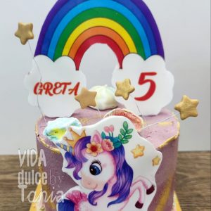 Torta arcoiris y unicornio