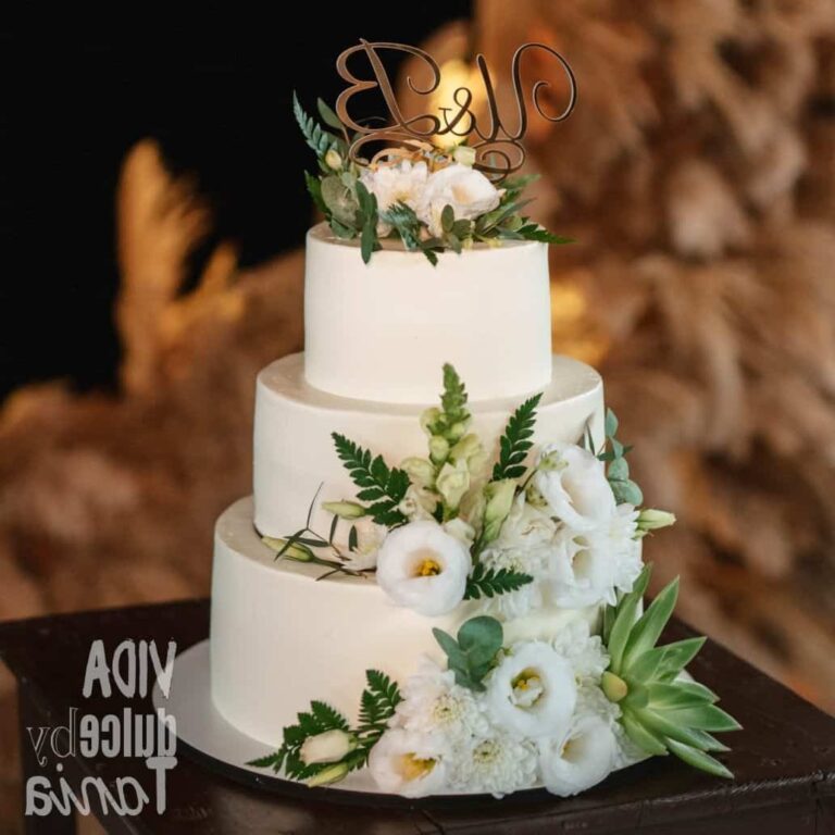 Tartas de boda flores blancas Madrid