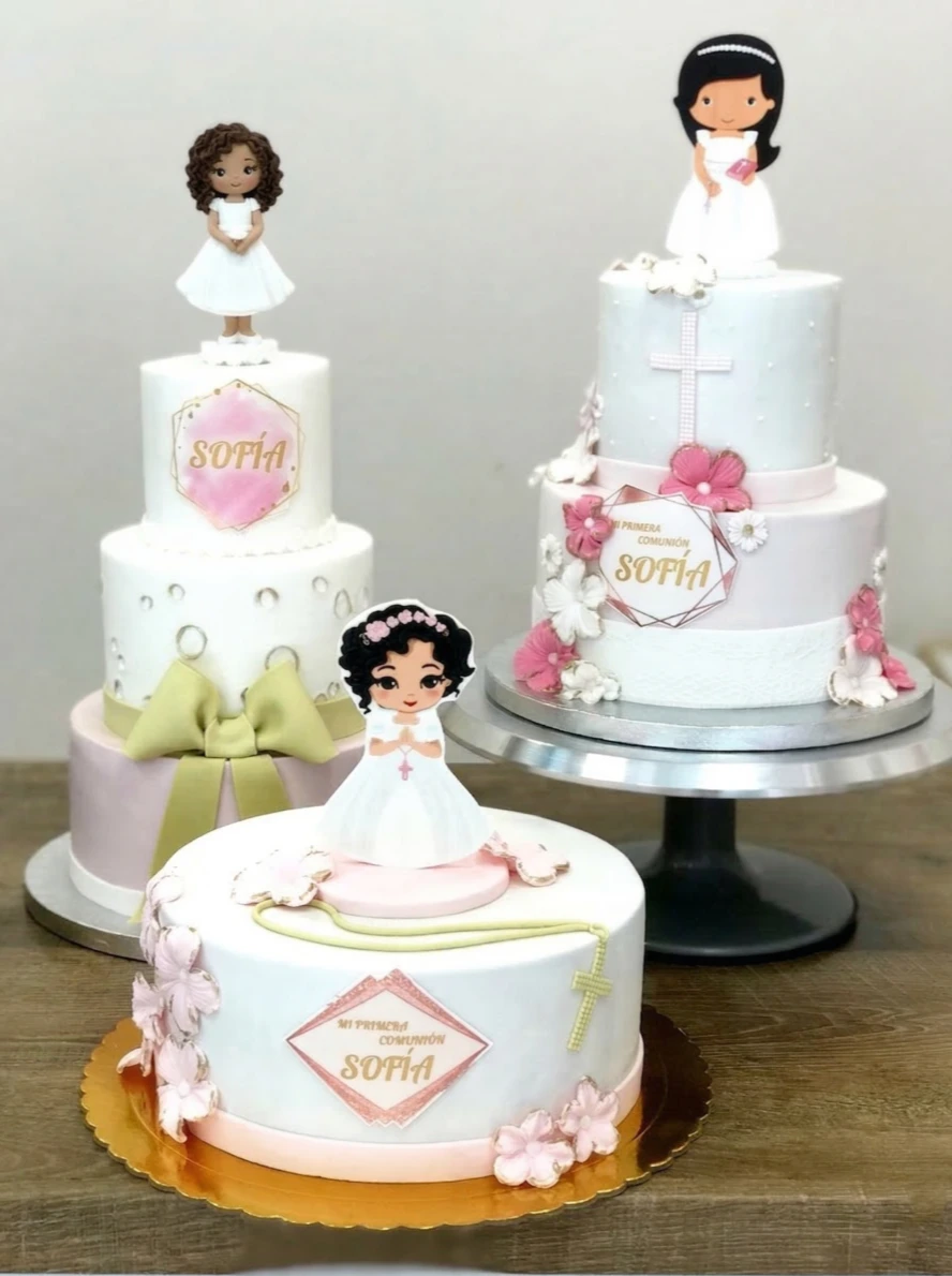 Tarta de comunión original personalizada para niño y niña en Madrid
