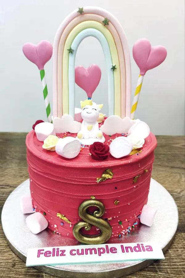 Tarta de unicornio de un boceto Madrid