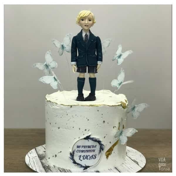 Tarta mi primer comunión mariposas azules
